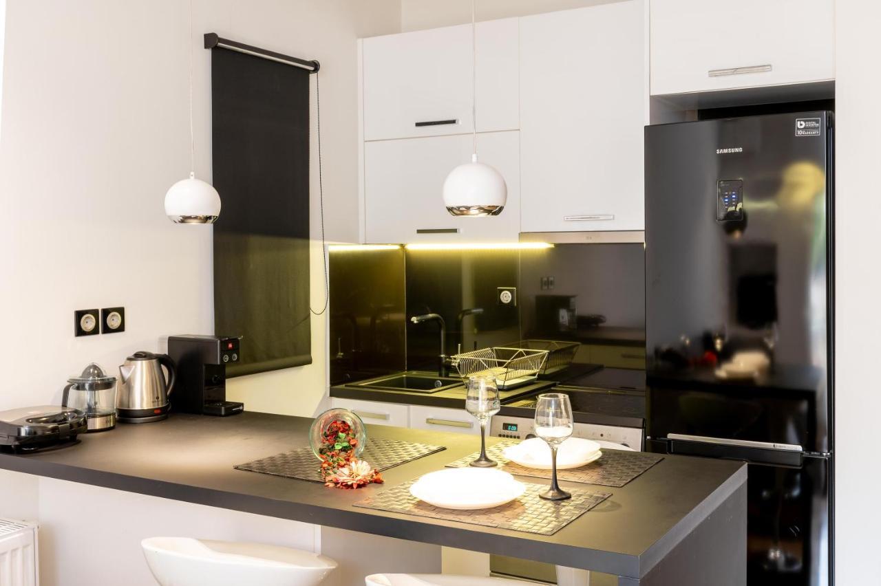 Апартаменты Plaka Sweet House 1 Афины Экстерьер фото